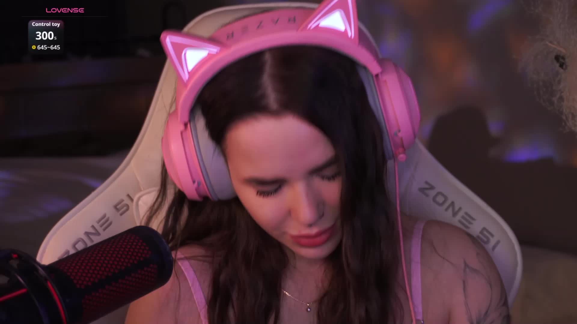 MiniNika Live Sex February 6, 2026