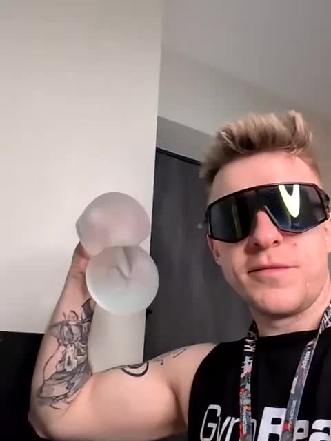 GroteskCouple Live Sex February 6, 2026