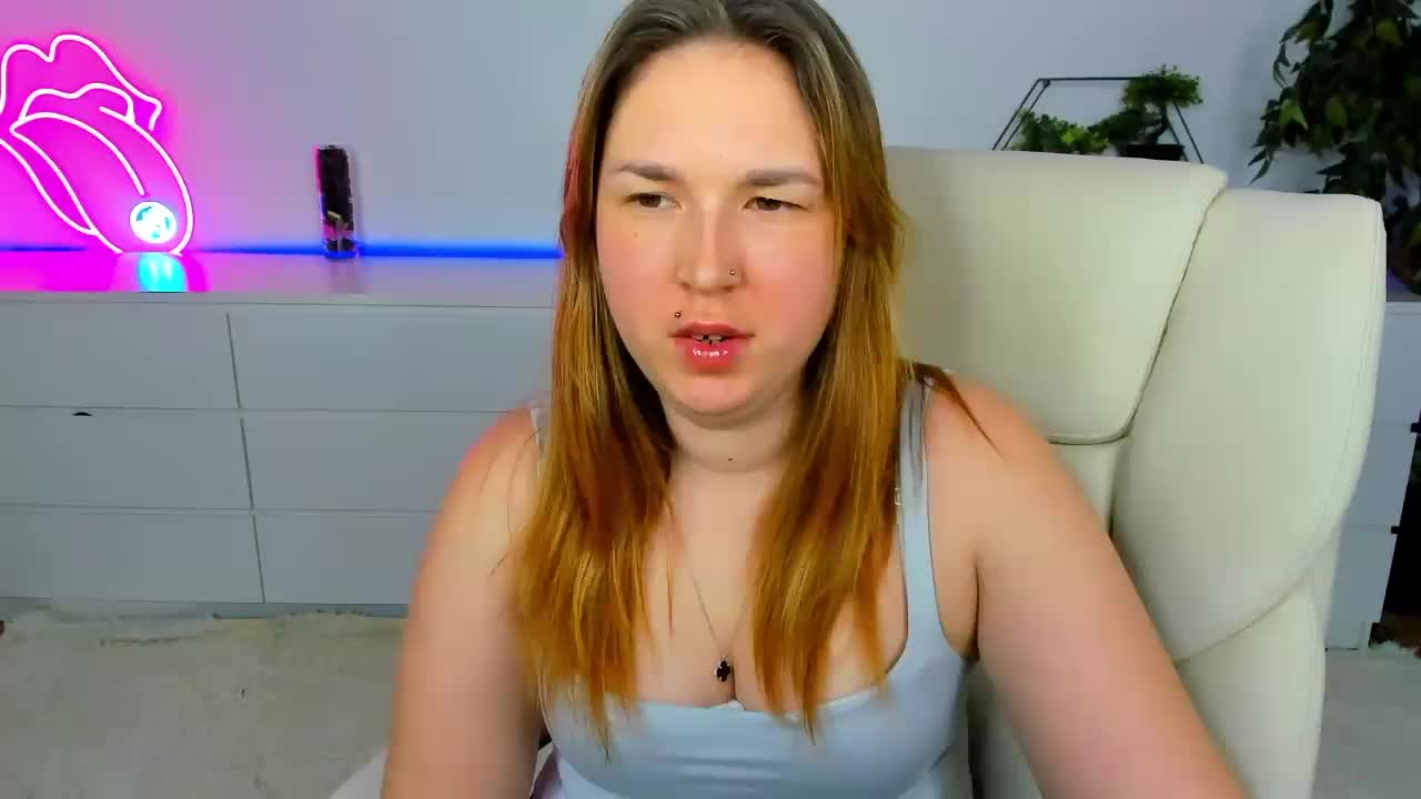 SofiiDarling Live Sex February 6, 2026