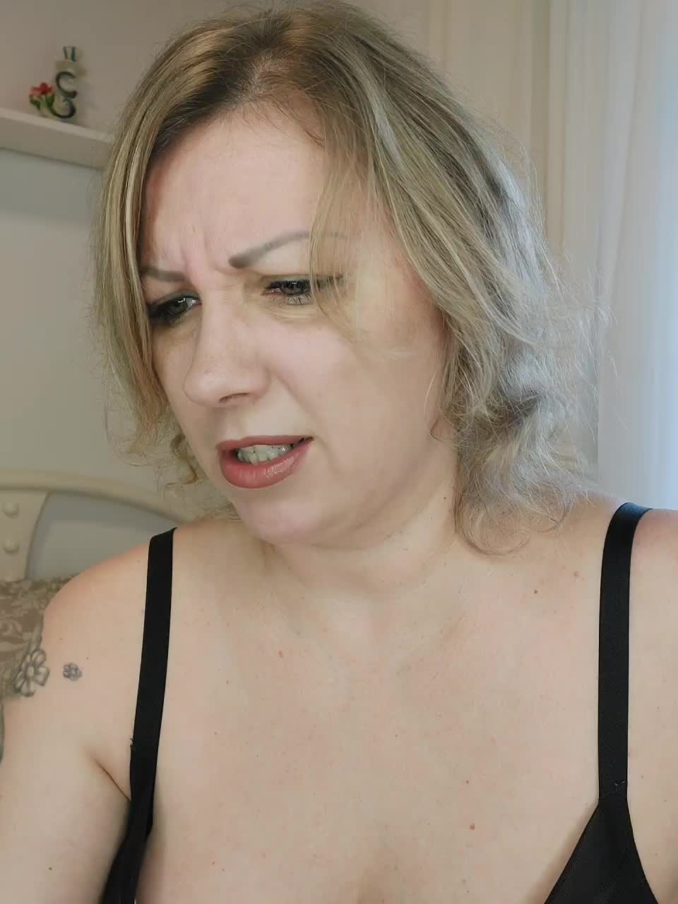 yuliia_3003 Live Sex February 6, 2026