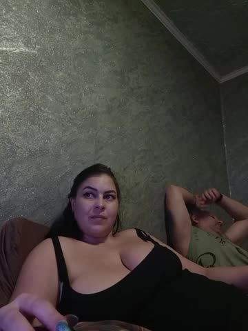 Greta_Tamar Live Sex February 6, 2026