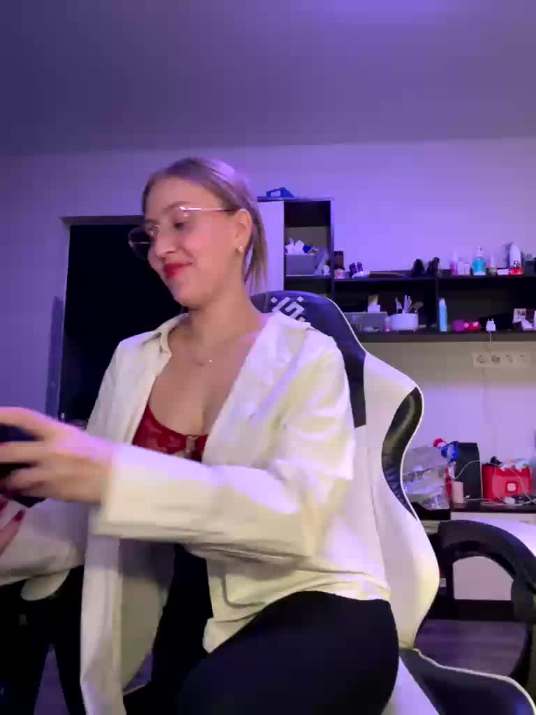 Durnaya_kis Live Sex February 6, 2026