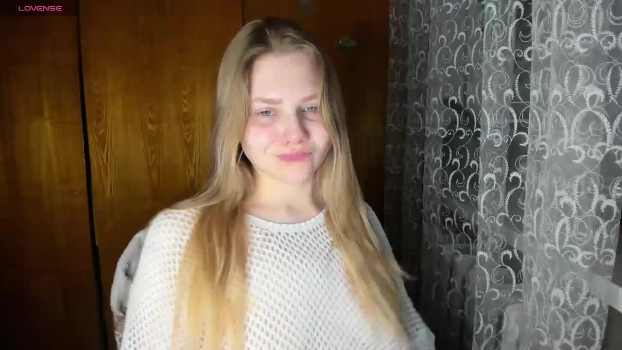 Emma-Frizea Live Sex February 6, 2026