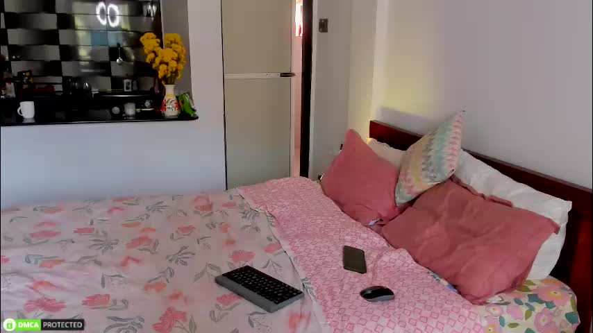 gimmelove77 Live Sex February 6, 2026