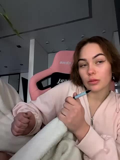 GroteskCouple Live Sex February 7, 2026