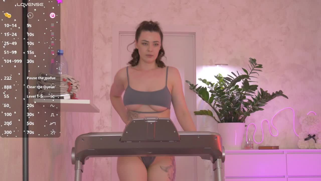 RoyalW Live Sex February 7, 2026