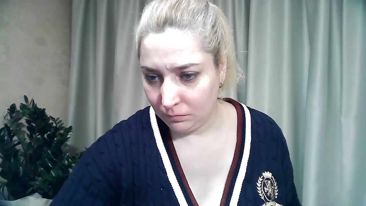 KickaIricka Live Sex February 7, 2026