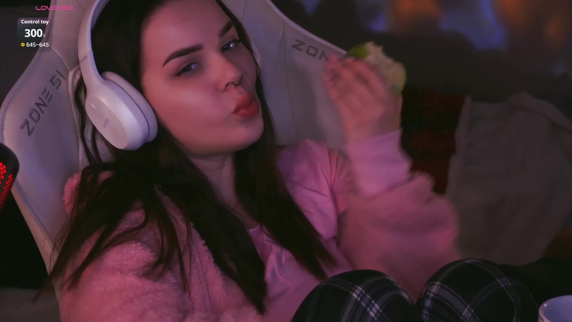 MiniNika Live Sex February 7, 2026