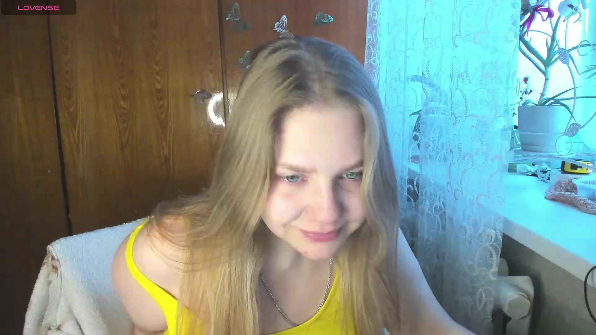 Emma-Frizea Live Sex February 8, 2026