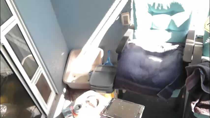 smallpenisbigtongue Live Sex February 8, 2026