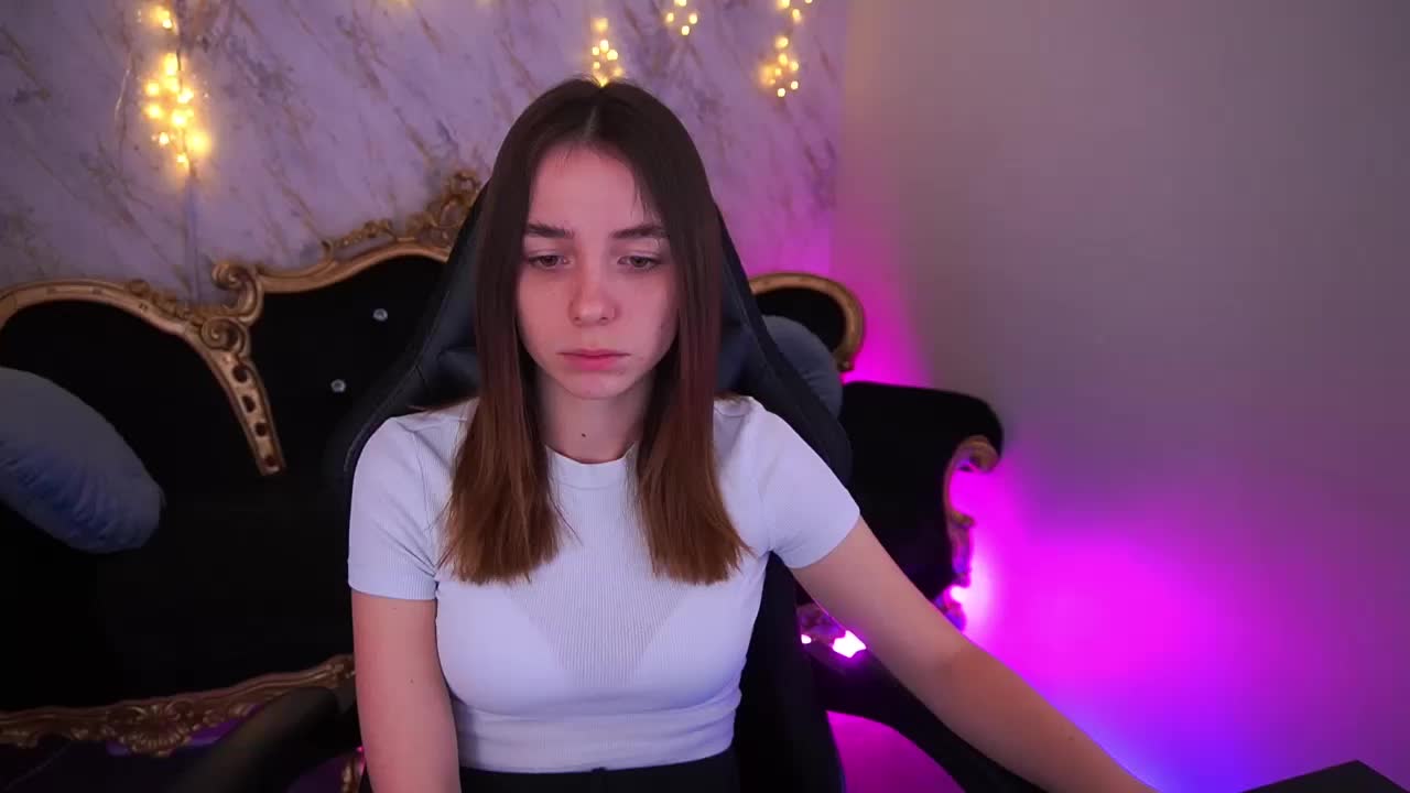 BabeDollie Live Sex February 8, 2026