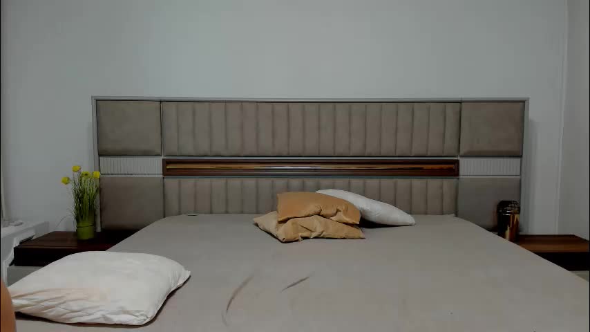 sierra_halle Live Sex February 8, 2026