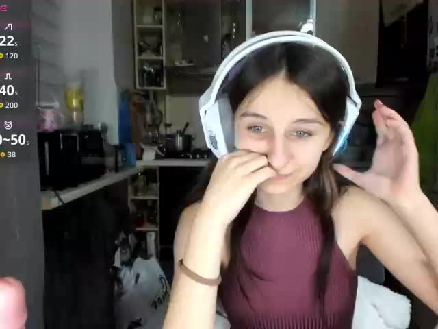 KikNika Live Sex February 8, 2026