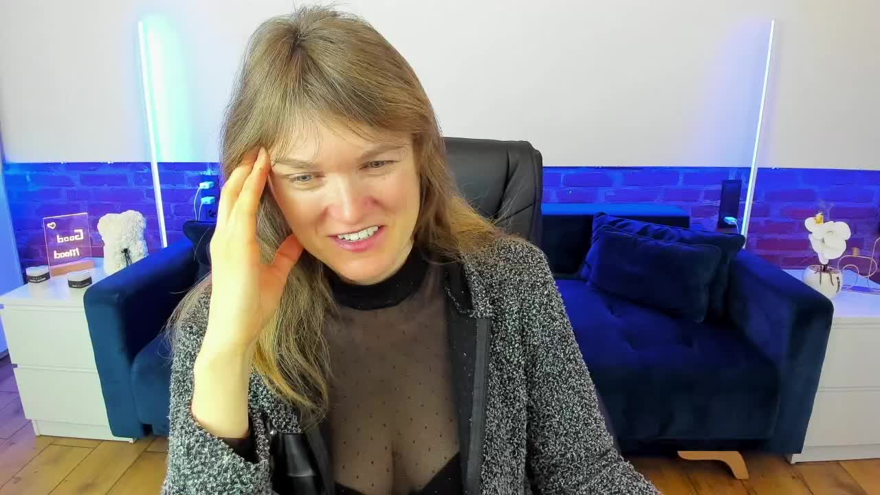 Annabel-xxx Live Sex February 8, 2026