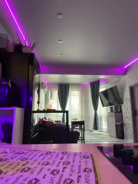 -Saharochek- Live Sex February 8, 2026