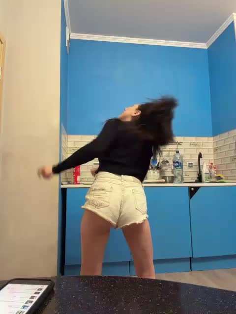 Kitana_mk Live Sex February 8, 2026