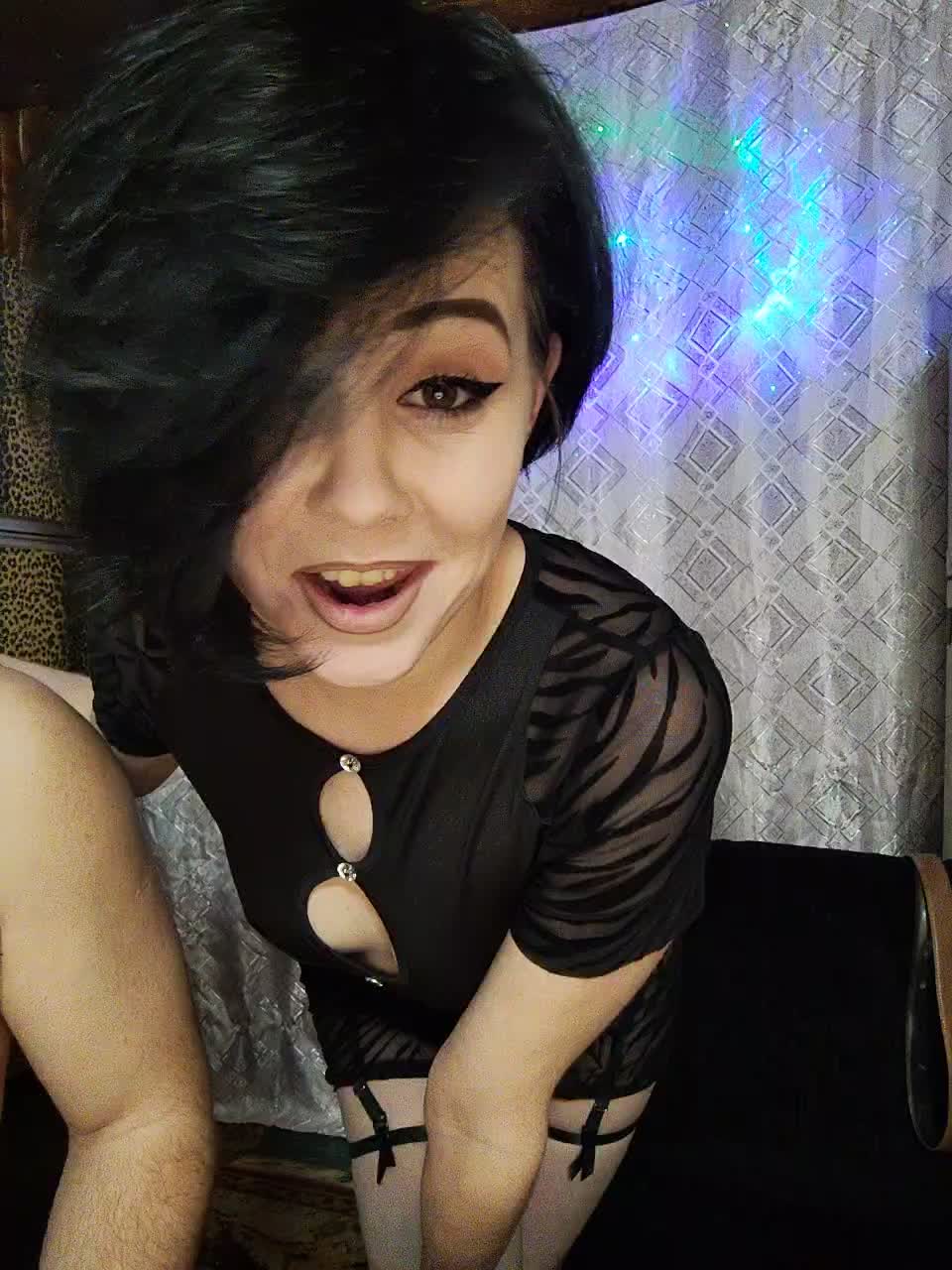 _Dia-Vik_ Live Sex February 8, 2026