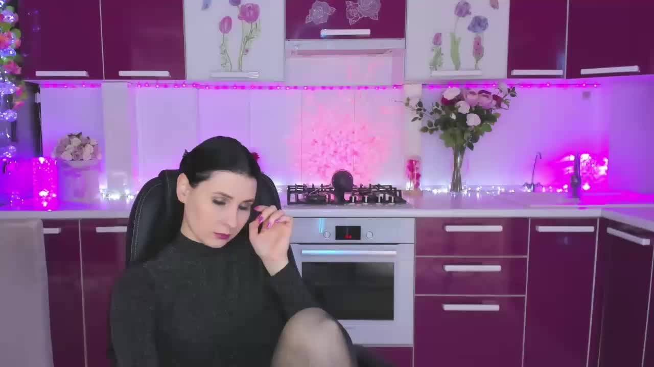Olivija2020 Live Sex February 9, 2026
