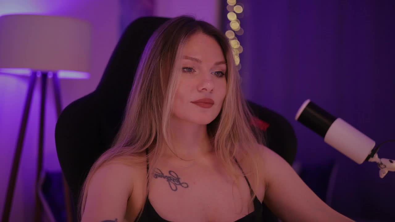 D_i_aM Live Sex February 9, 2026