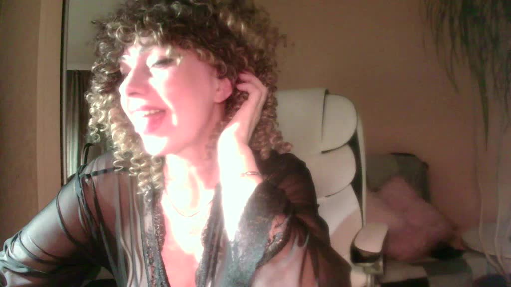 Kleo77777 Live Sex February 9, 2026