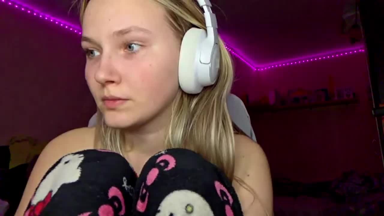 MilagroKailey Live Sex February 9, 2026