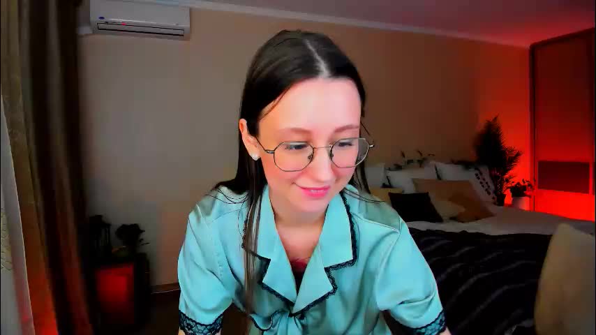 yourlovelystoryy Live Sex February 9, 2026
