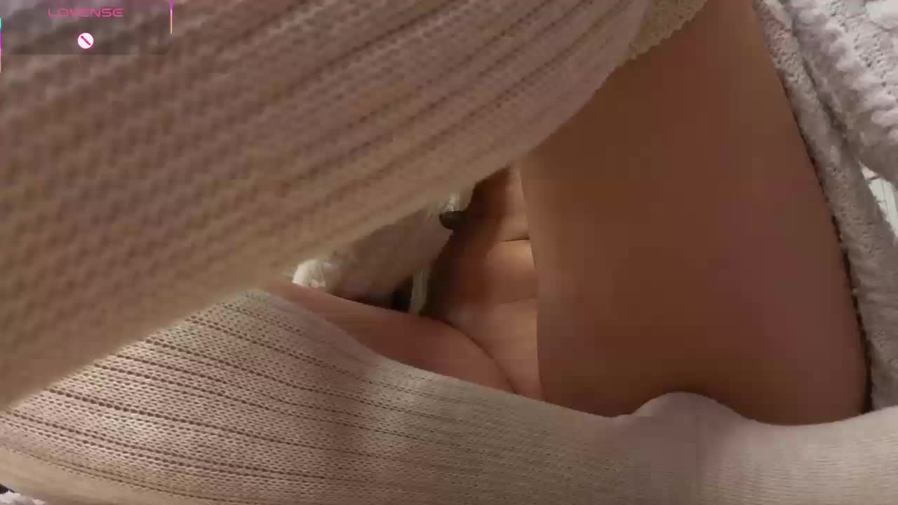 milena-sexyy Live Sex February 9, 2026