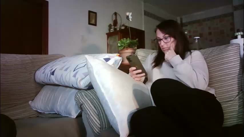 lolahueso Live Sex February 10, 2026