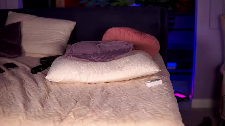 monique_celeste Live Sex February 10, 2026