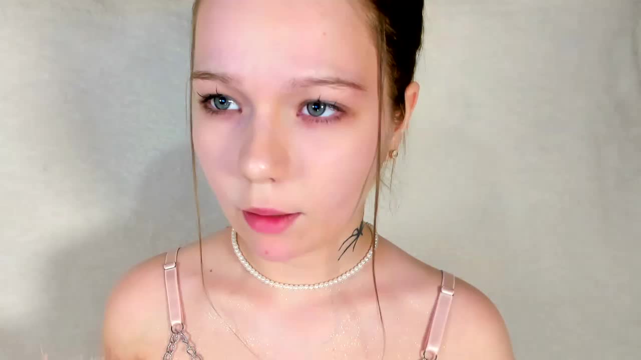 MelMooon Live Sex February 10, 2026