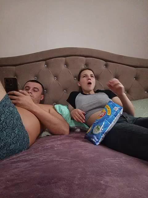 UAlinas2003 Live Sex February 10, 2026