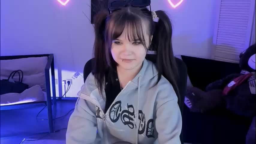 elainebeness Live Sex February 10, 2026