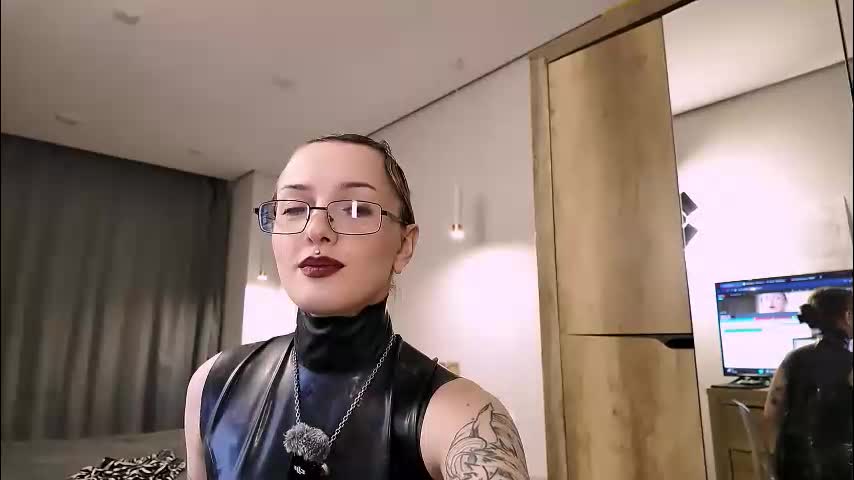 vinylstore Live Sex February 10, 2026