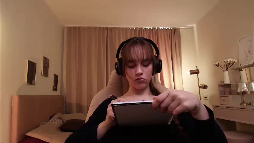 jamie_chung Live Sex February 10, 2026