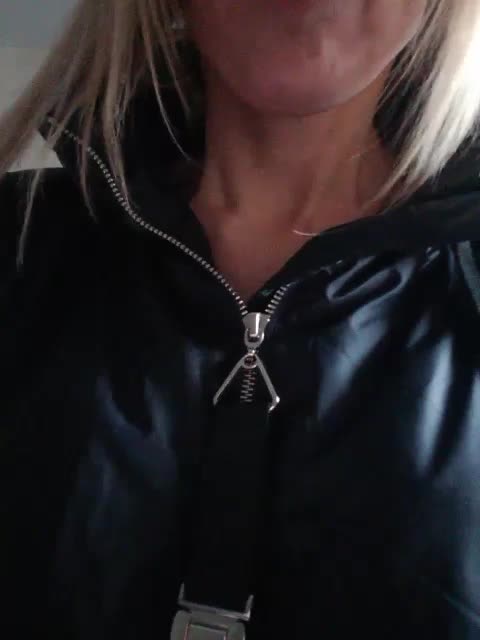 businka11223a Live Sex February 10, 2026