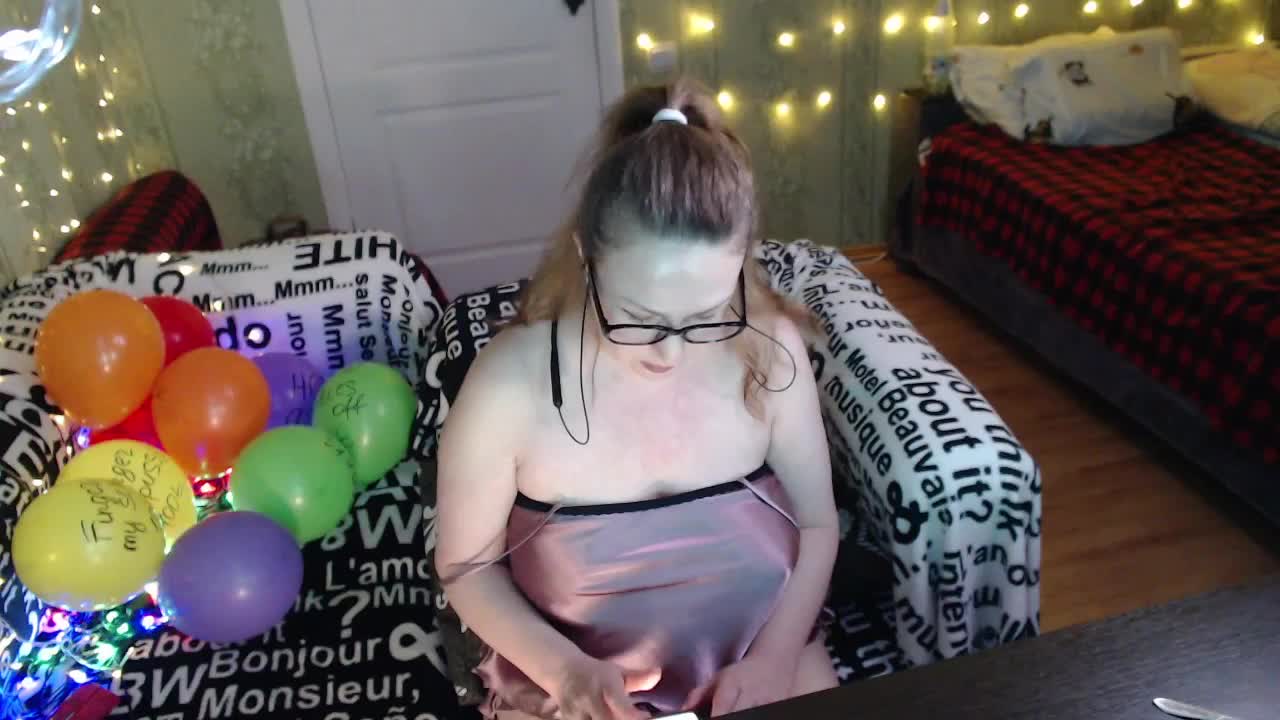 MeganIris Live Sex February 10, 2026