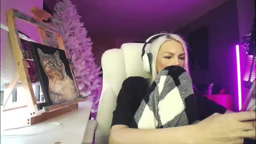 tinykylie Live Sex February 10, 2026