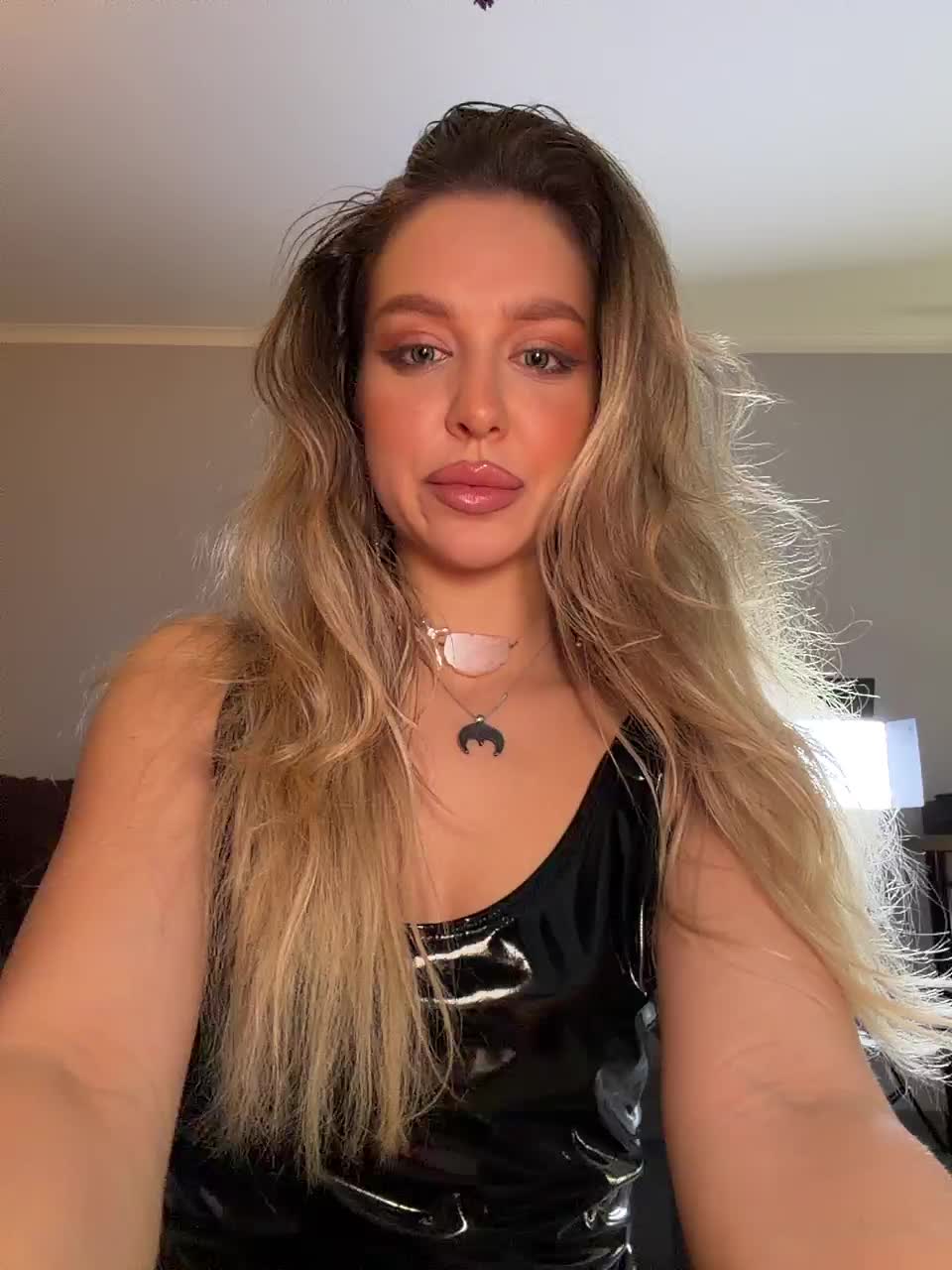 MistressX555 Live Sex February 11, 2026