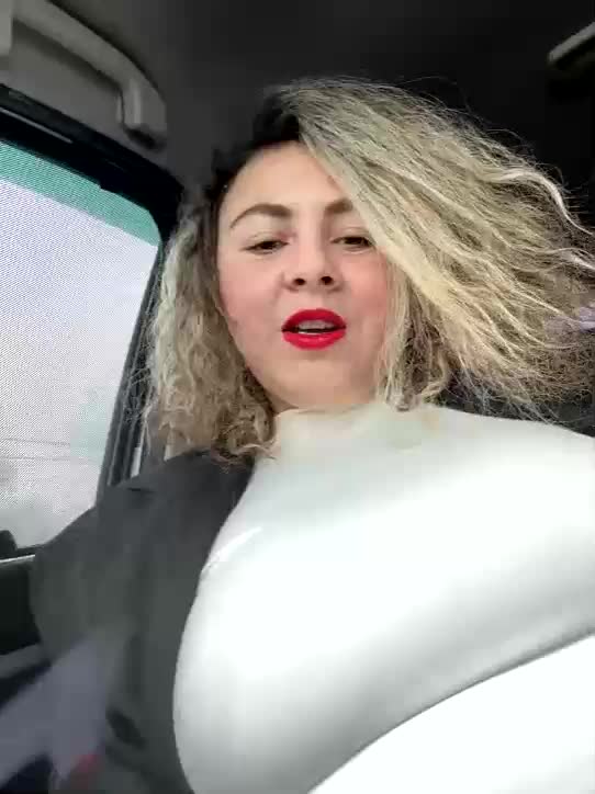 ProseccoMood Live Sex February 11, 2026