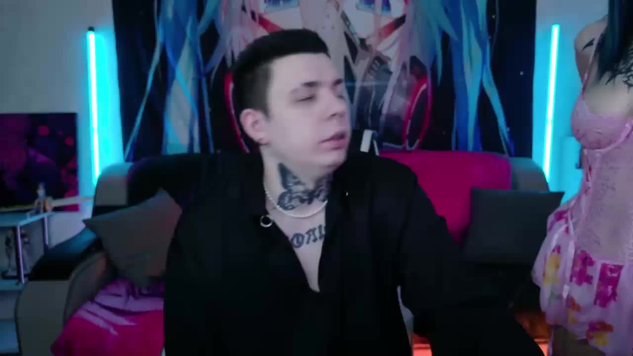 Aurora-Natsuki Live Sex February 11, 2026