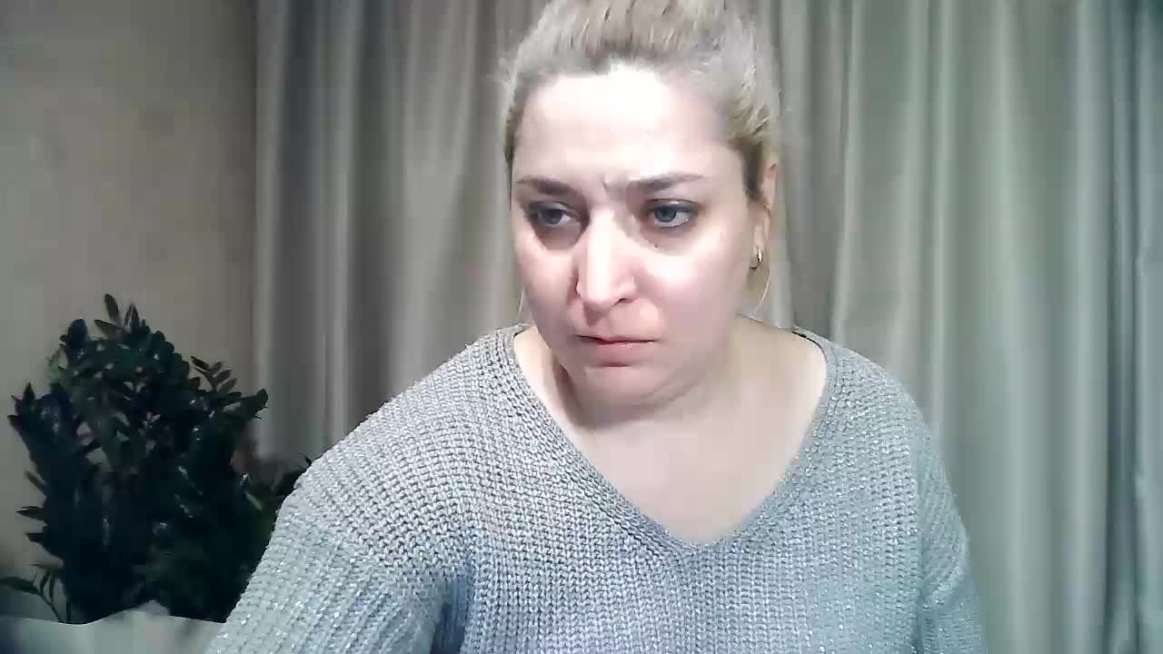 KickaIricka Live Sex February 11, 2026