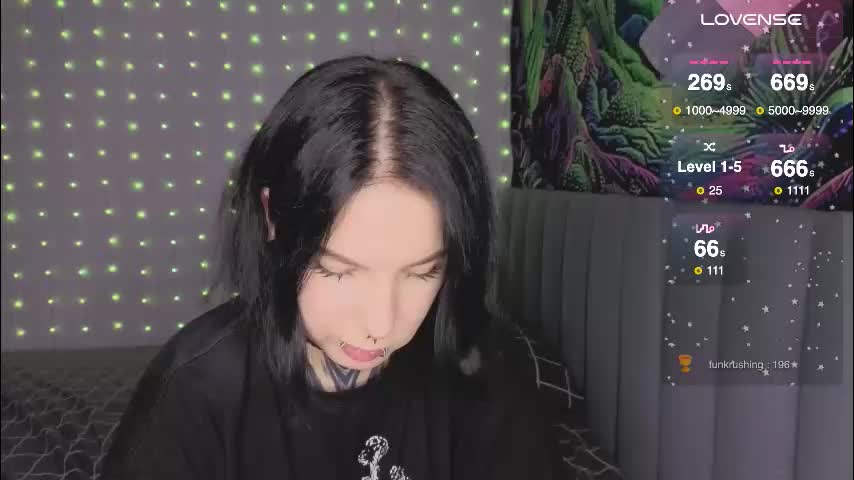 vivi__squirrel Live Sex February 11, 2026