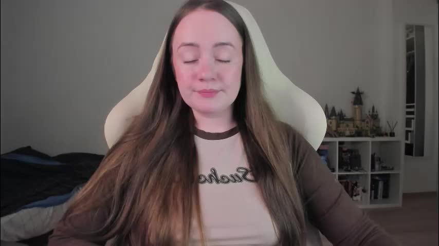 lil_happiness Live Sex February 11, 2026