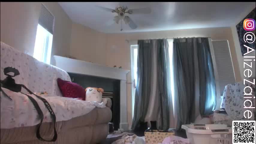 alizezaide Live Sex February 11, 2026