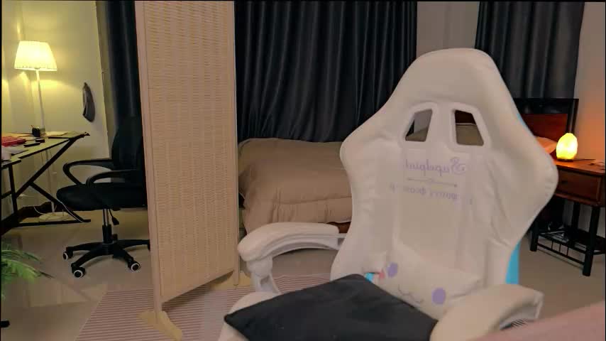 ellcrys Live Sex February 11, 2026