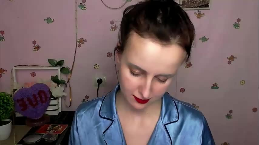 nikolleta_m Live Sex February 11, 2026