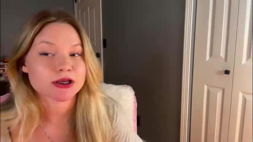 iheartcassie2844 Live Sex February 11, 2026