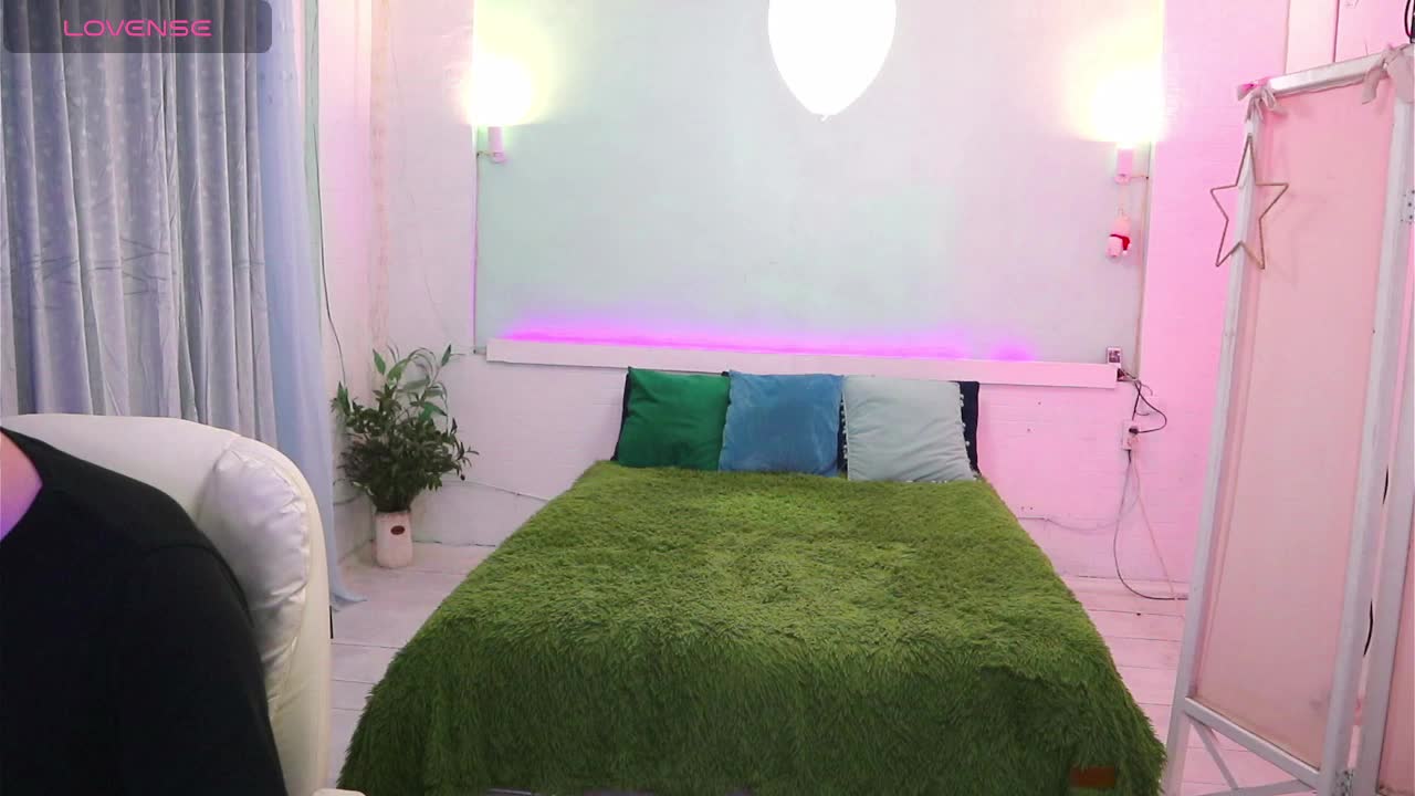 AlisaAleks Live Sex February 11, 2026