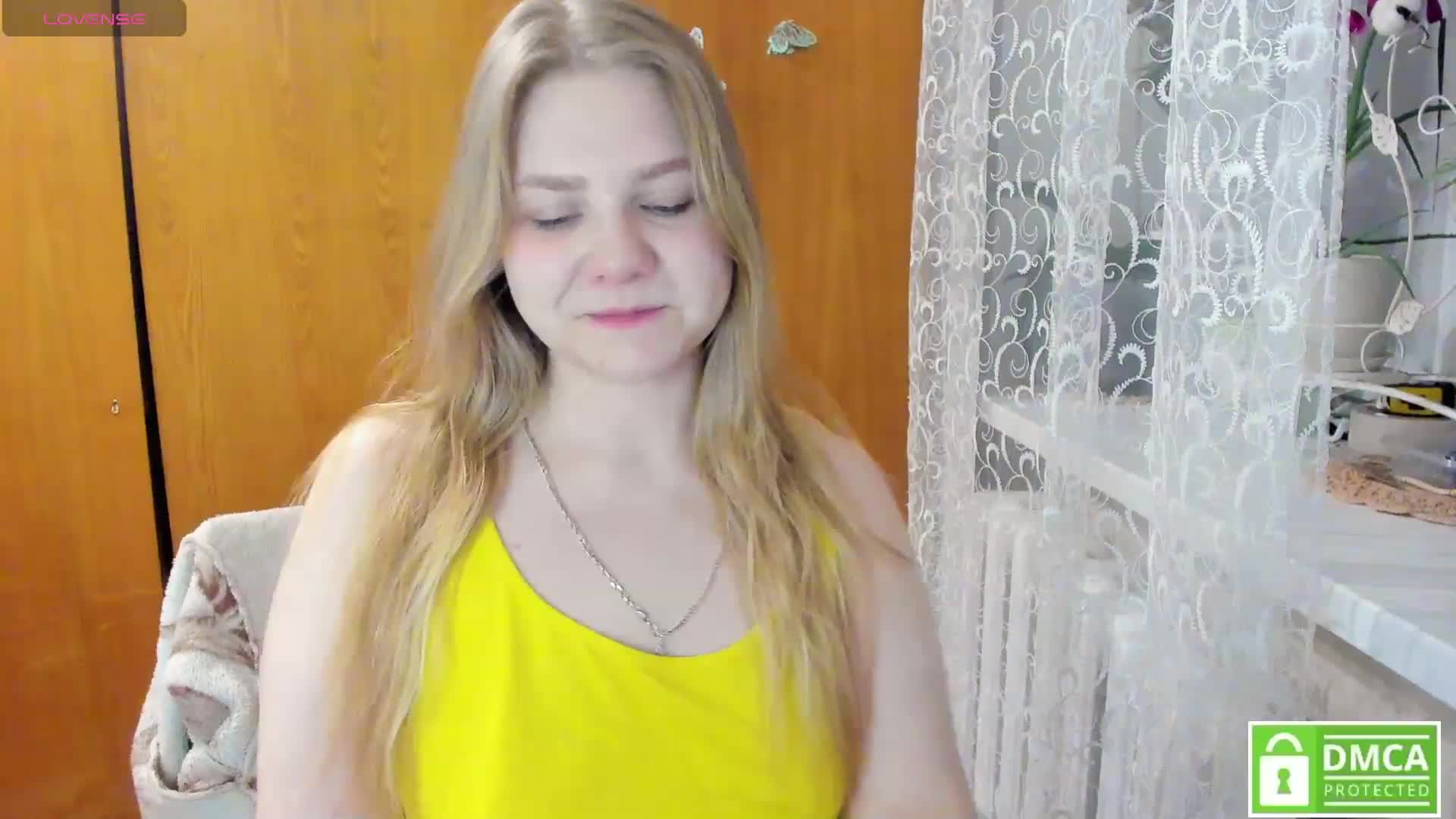 Emma-Frizea Live Sex February 11, 2026