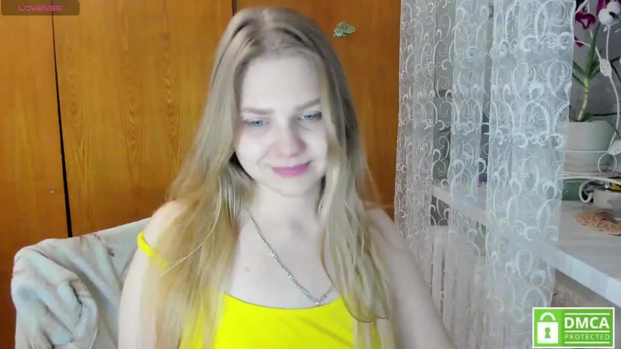 Emma-Frizea Live Sex February 11, 2026